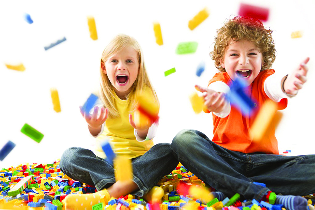 https://tzanou-logotherapy.gr/wp-content/uploads/2022/04/KidsLEGOScattered-2.jpg